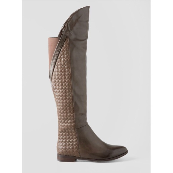 NIB Brown Quilted Over The Knee Low Heel Flat Boot - Picture 2 of 4
